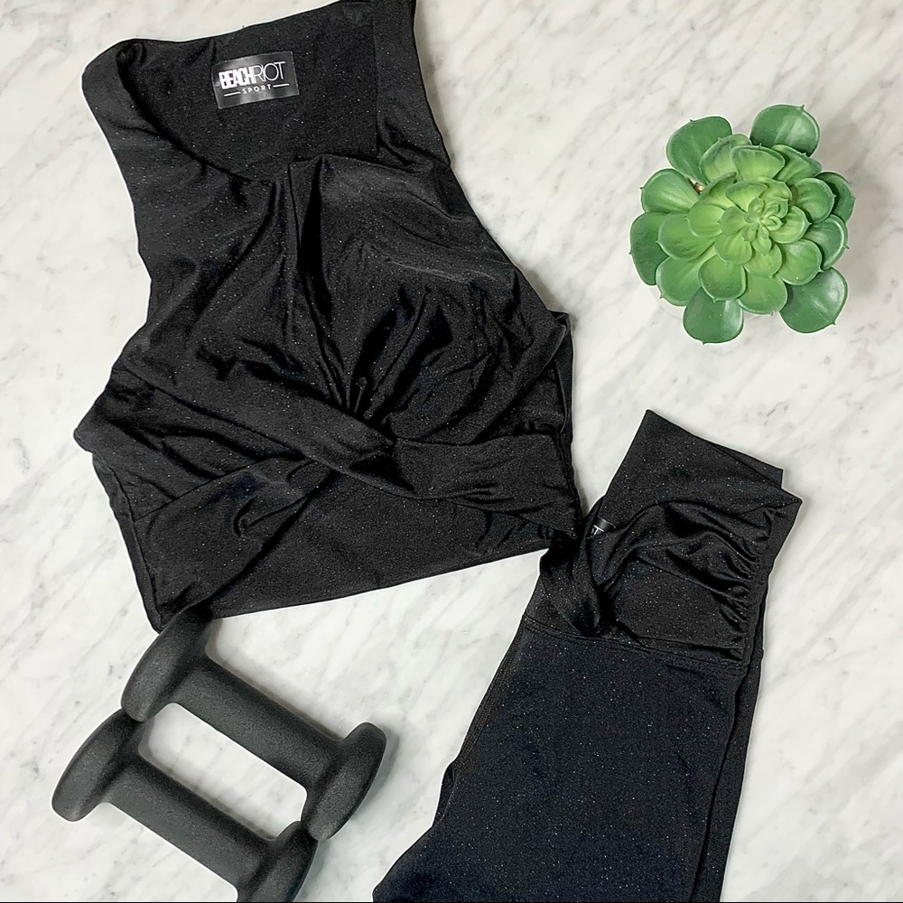Beach Riot Black Sparkle Twist Athletic Crop Top and Leggings Set
